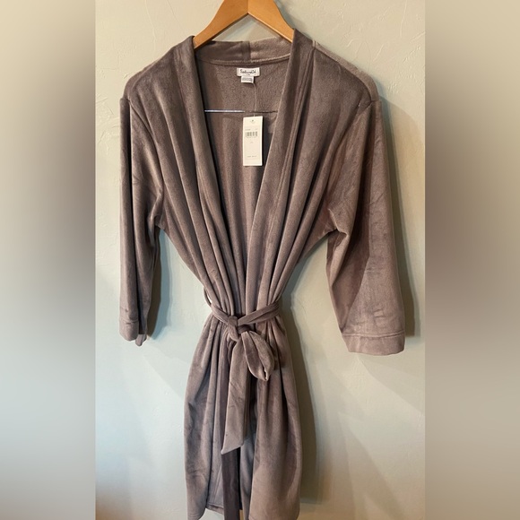 NWT Velour Splendid Robe Size L/XL - Picture 2 of 6